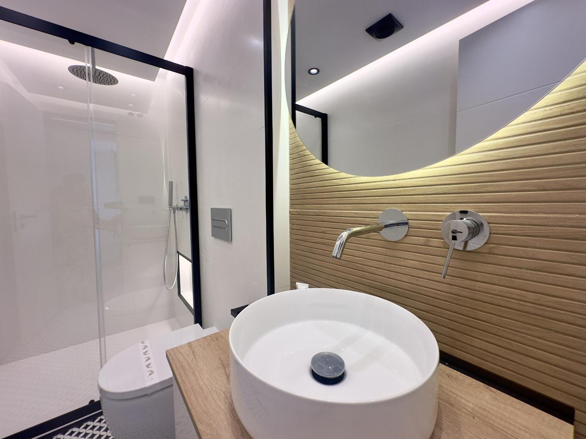 Irreverents Suites มาลากา ภายนอก รูปภาพ