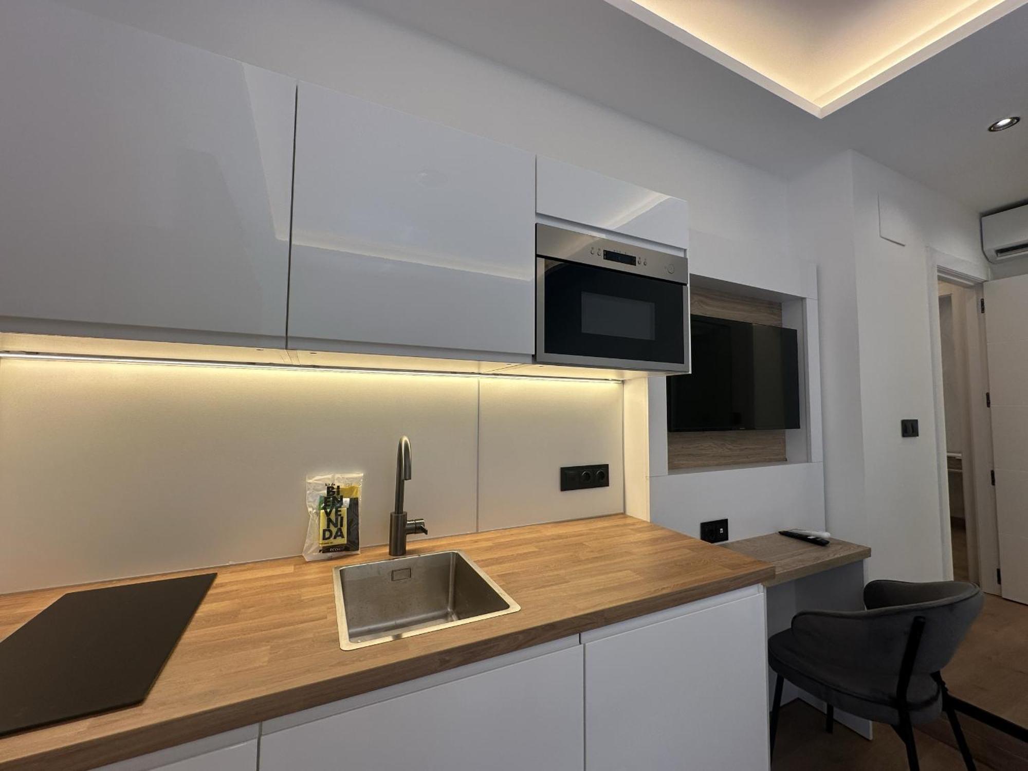 Irreverents Suites มาลากา ภายนอก รูปภาพ